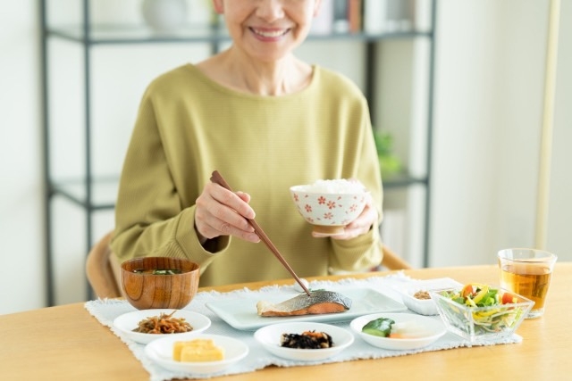 よく噛んで食べることの大切さについての掲載画像